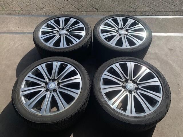 MERCEDES E KLASSE VITO VELGEN + BANDEN 245 40 R19 + TPMS, Enlèvement ou Envoi
