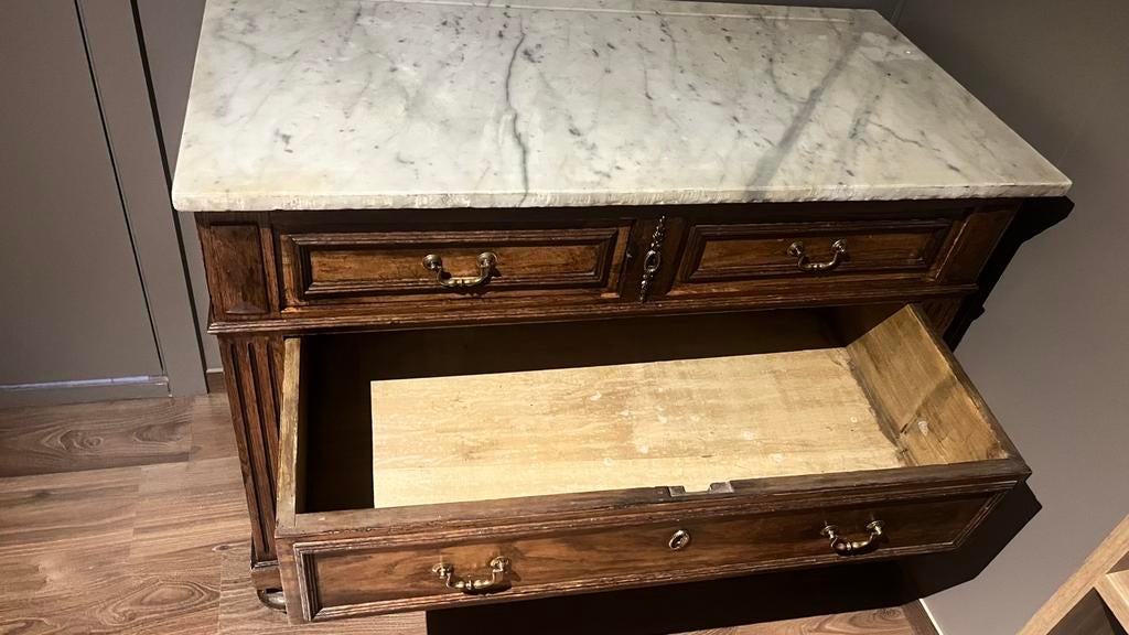 Klassieke commode met marmeren blad, 3 ou 4 tiroirs, Zie foto, 25 à 50 cm, Moins de 100 cm