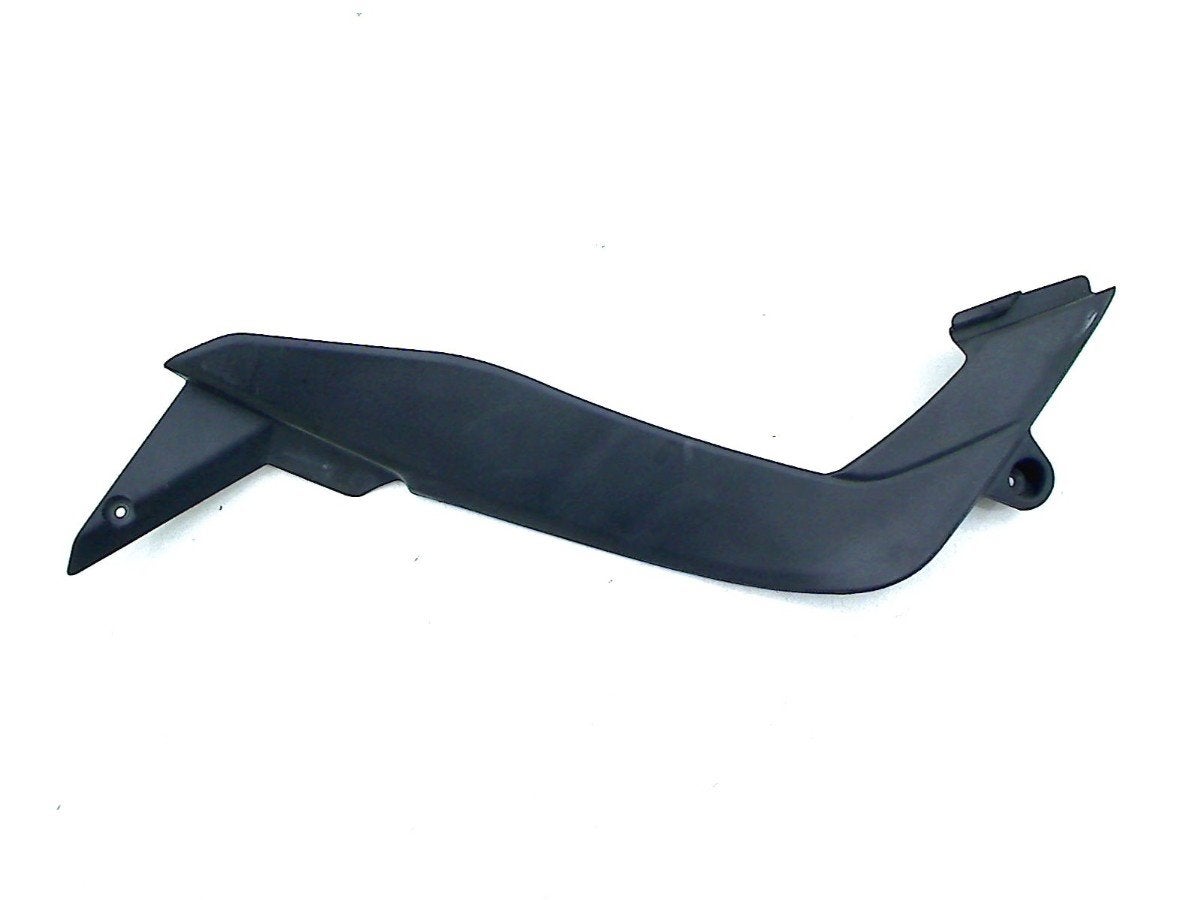 AFDEKKAP FRAME LINKS Kawasaki, Dhr. S. di Majo, Gebruikt, Info@cama-motorparts.nl, P.J. Troelstraweg 8 8
3144 CX  MAASSLUIS, NL