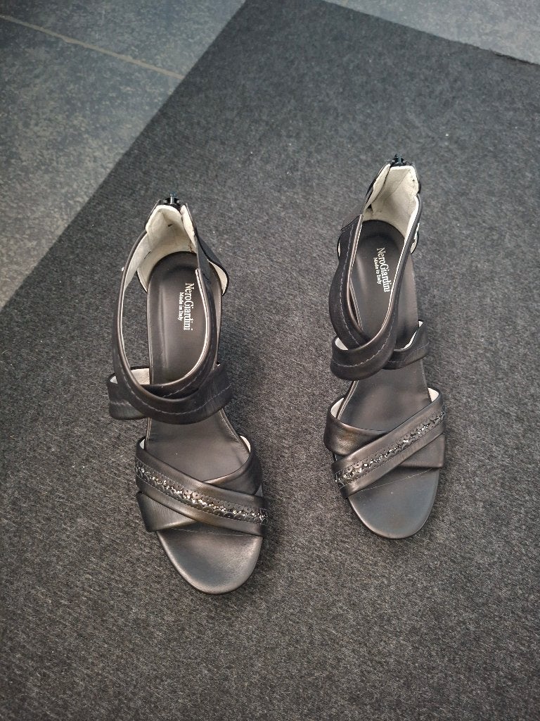 Hoge Damessandalen, Zwart, Nieuw, Nero giardini, Sandalen of Muiltjes