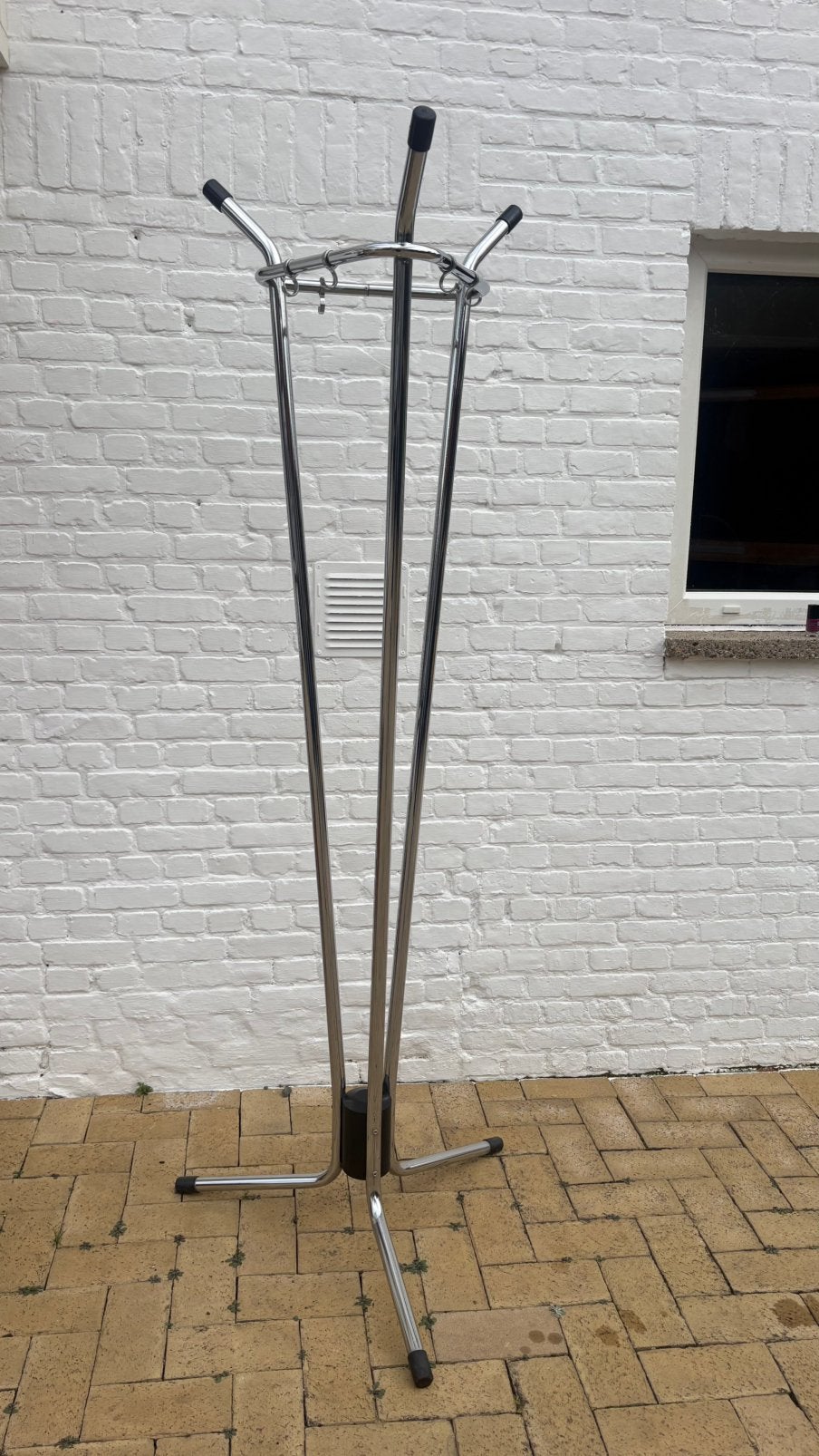 Porte-manteau design Tubax vintage - Design belge - Chrome, Maison & Meubles, Comme neuf, Métal, Portemanteau sur pied, 150 à 200 cm