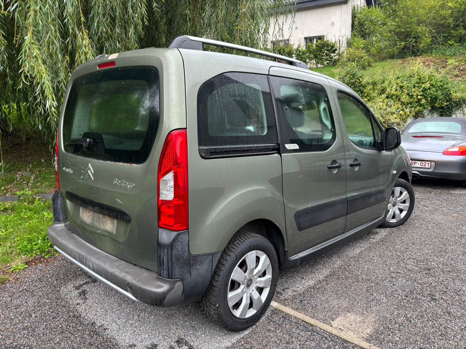 Citroën BERLINGO 1.6 HDI 2012, Auto's, Voorwielaandrijving, Euro 5, Stof, Zwart