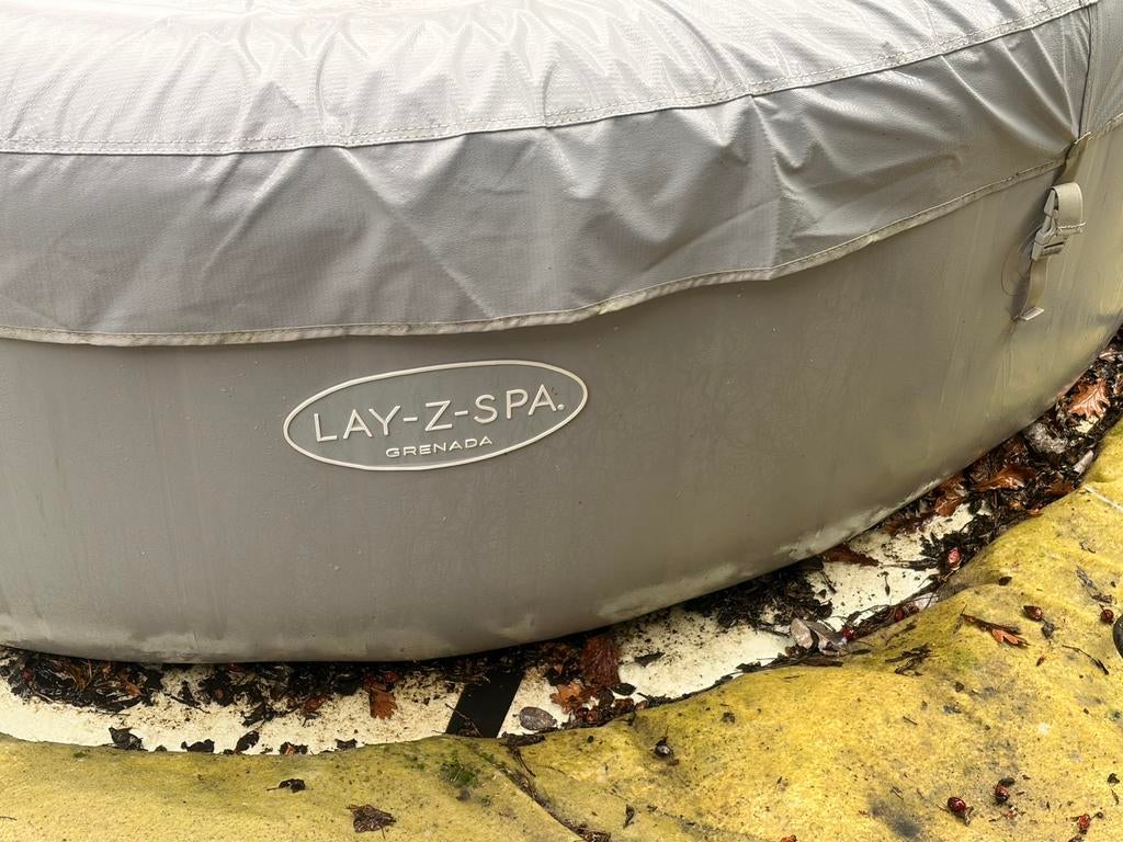 jacuzzi, Enlèvement, Comme neuf