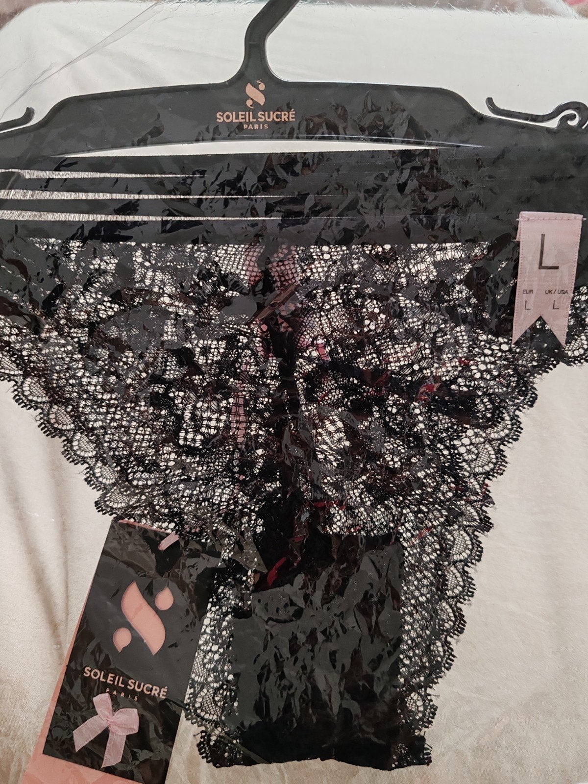 SOLEIL Sucré Tanga NEUF En Dentelle Transparente taille L, Vêtements | Femmes, Enlèvement ou Envoi