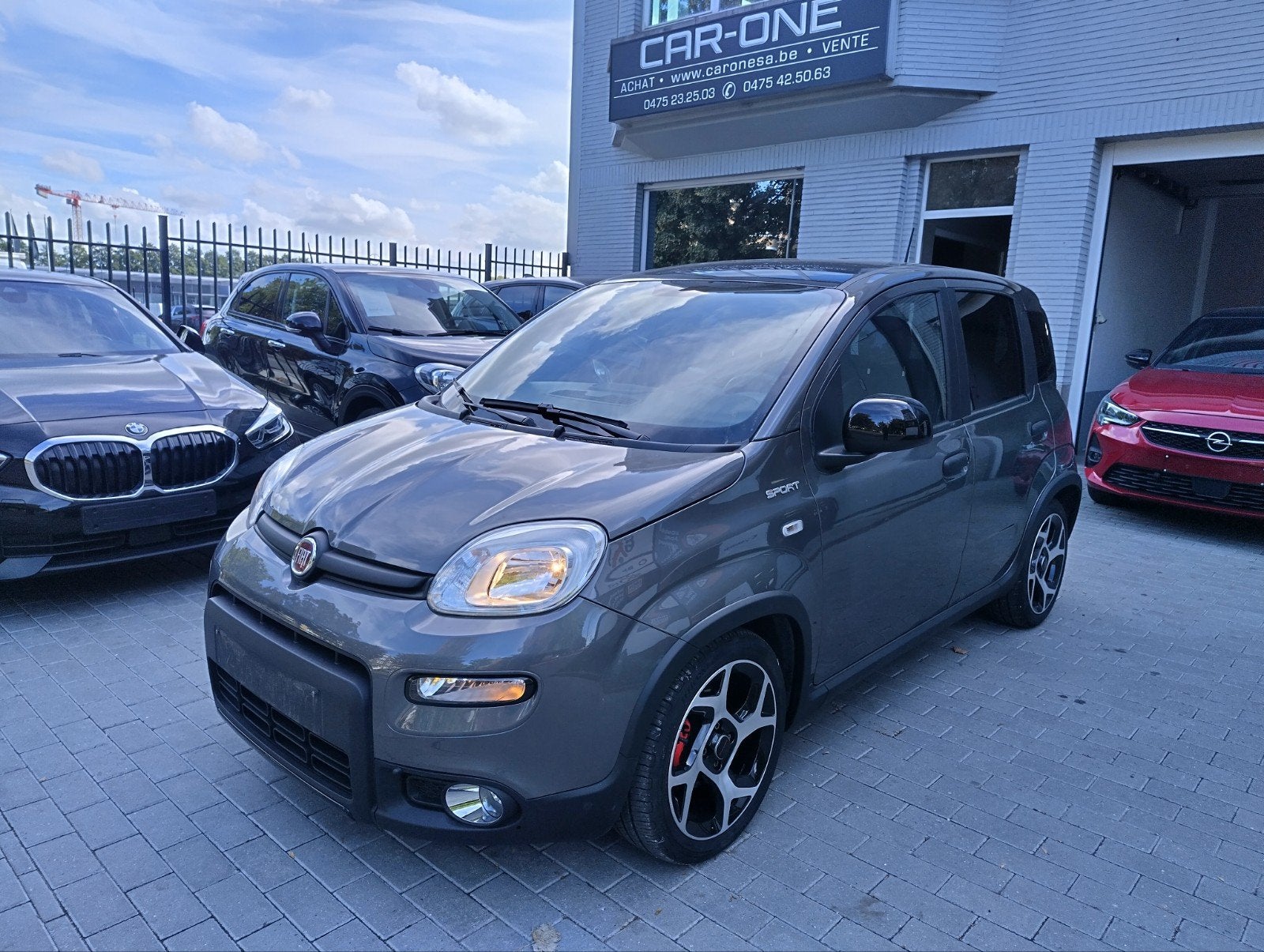 FIAT PENDA SPORT 2023 12.000KM, Auto's, 4 zetels, Stof, Verwarmde buitenspiegels, Panda