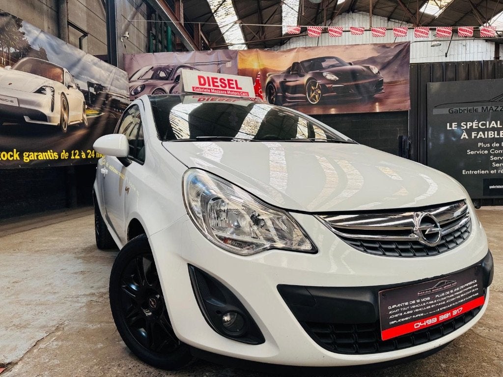 Opel Corsa 1.3CDTI, Zwart, Wit, Bedrijf, https://public.car-pass.be/vhr/8b3d2410-9e13-403a-8e6b-fb250c330232