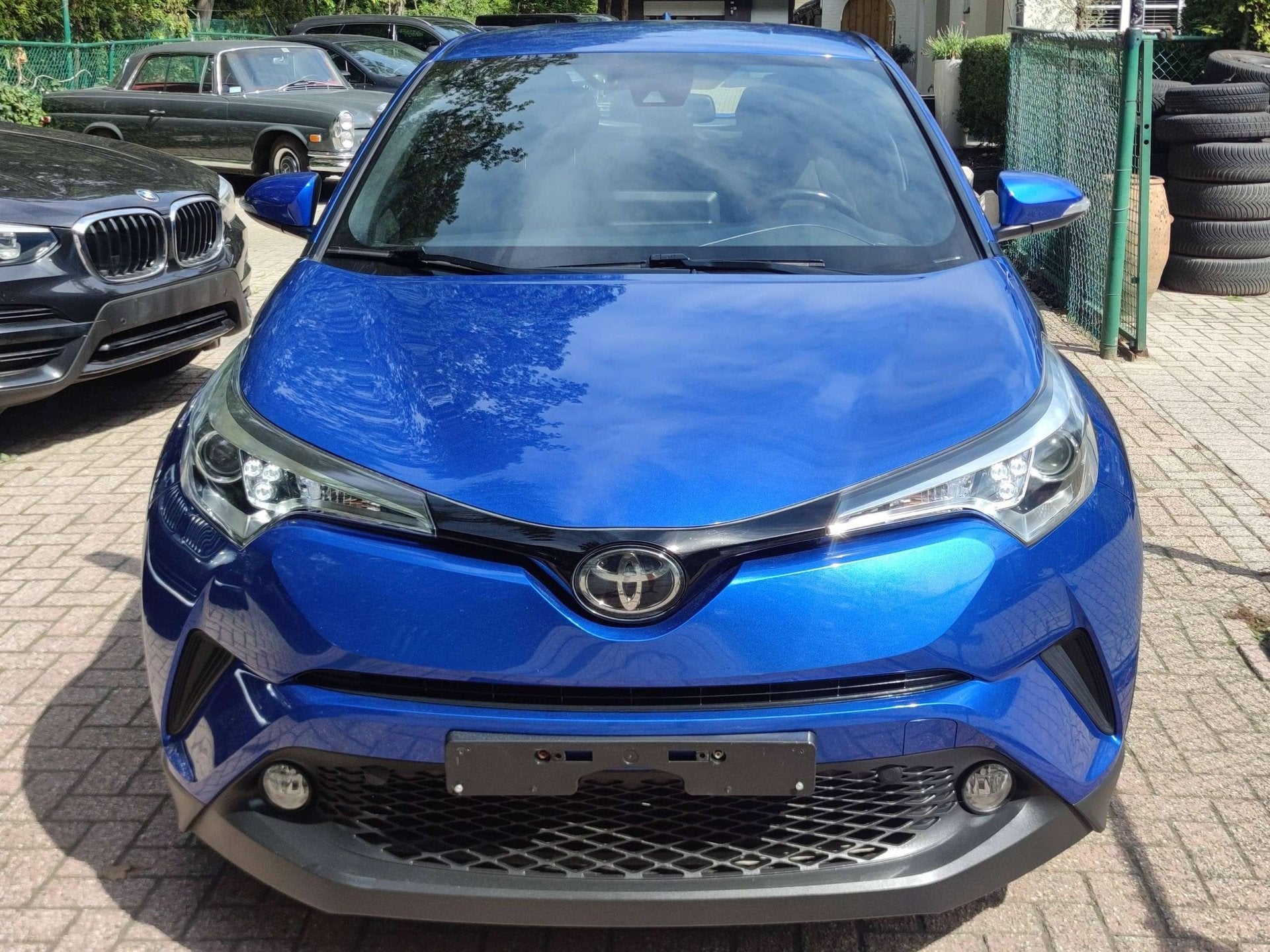 Toyota C-HR C-HR 1.2 Turbo 2WD Mat Edition ! NIEUWSTAAT !, Auto's, Toyota, https://public.car-pass.be/vhr/5f0e3759-9e51-4b91-885b-6e076367f062