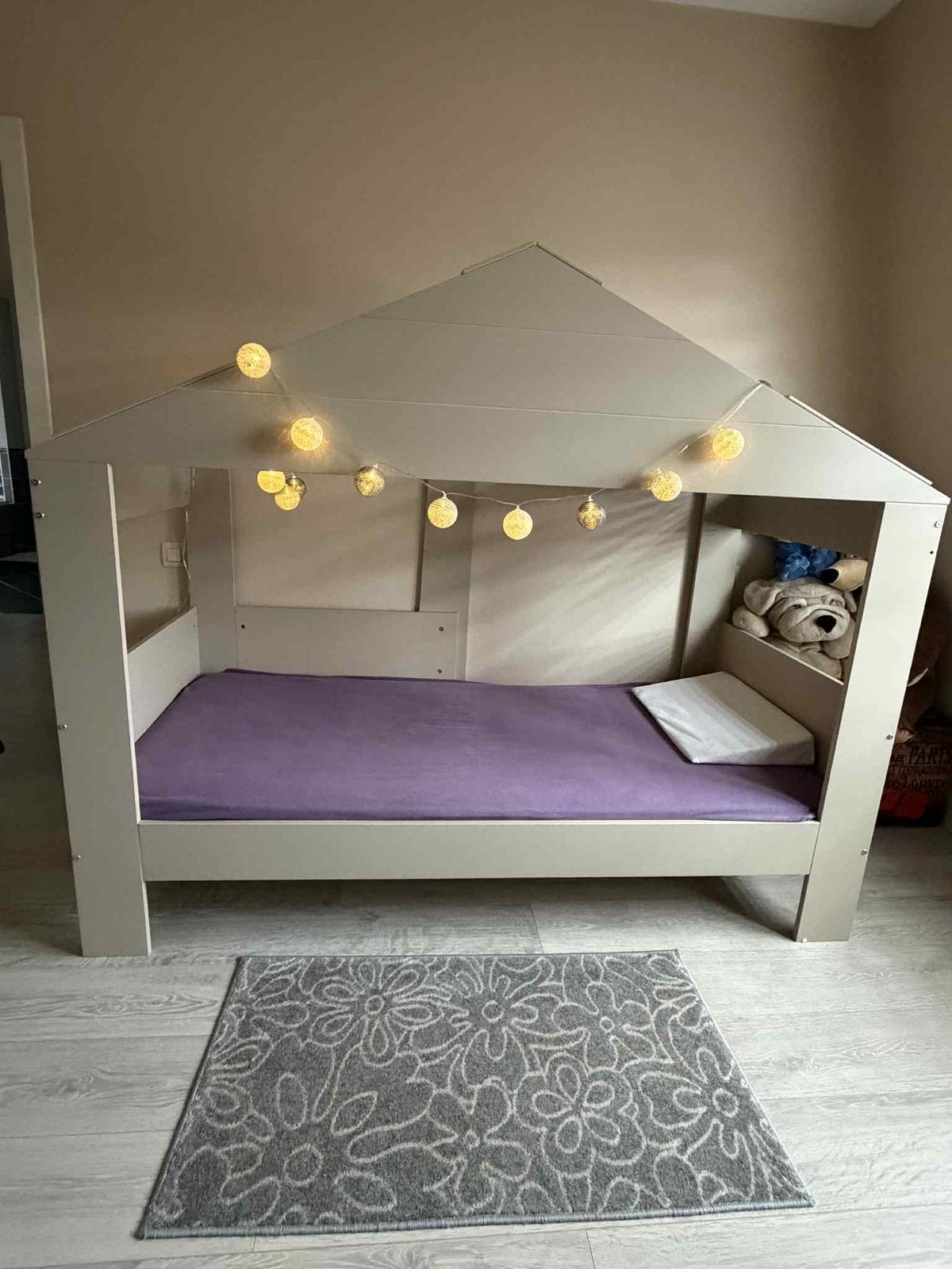 Lit cabane enfant avec matelas, Enlèvement, Comme neuf, Sommier à lattes