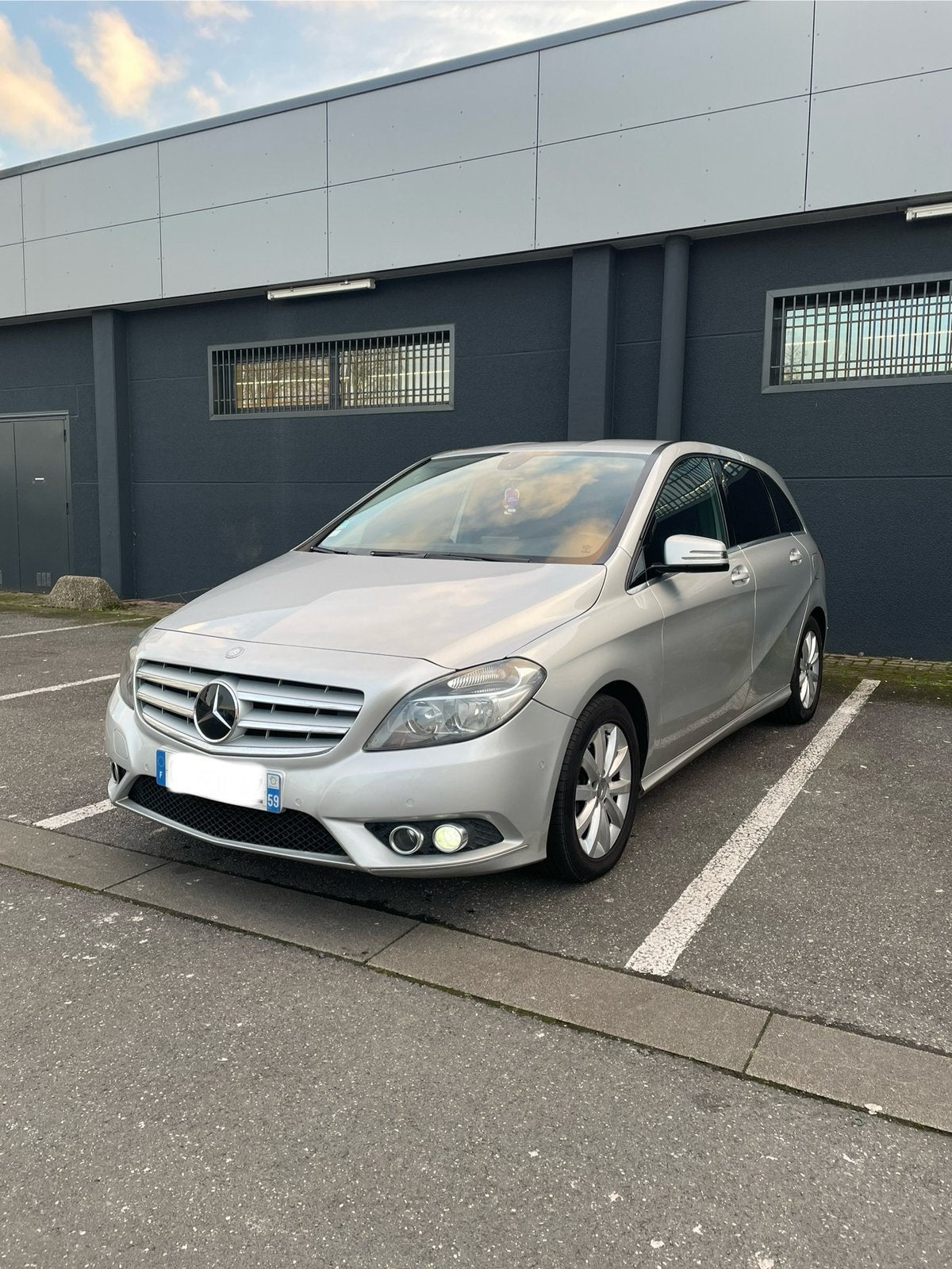 Mercedes CLASSE B 180 CDI 1.8 DESIGN 7G-DCT, Autos, Mercedes-Benz, Particulier, Classe B, Caméra de recul, Diesel, 5 portes, Automatique