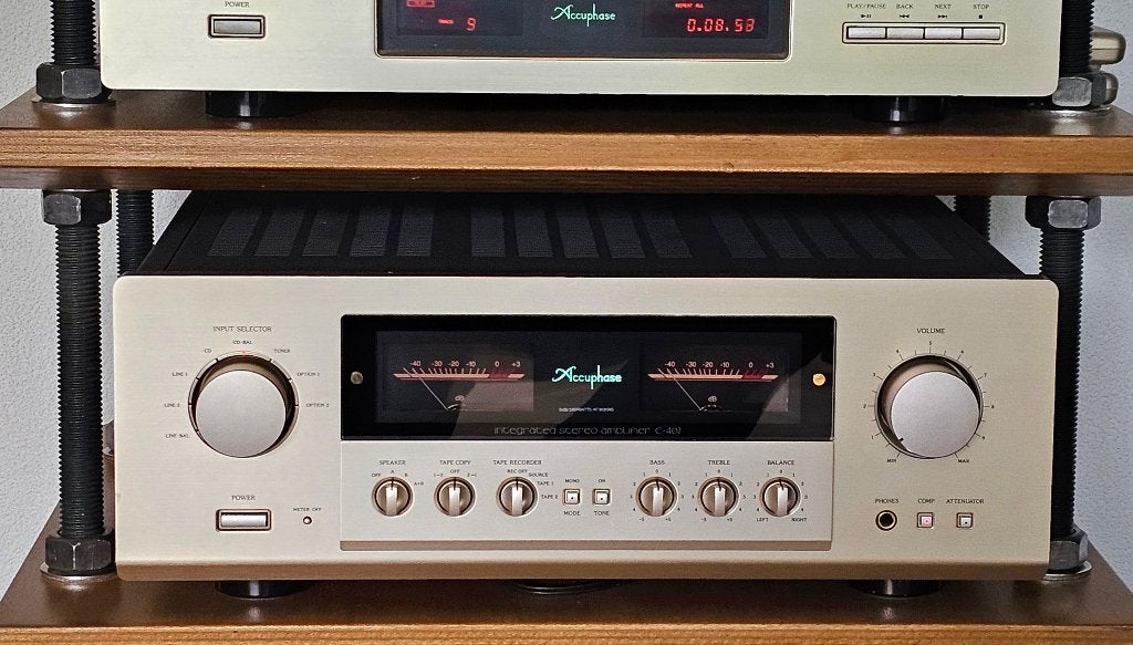 Accuphase E407 E 407 in nieuwstaat, Audio, Tv en Foto, Versterkers en Ontvangers, Overige merken, Ophalen of Verzenden, Zo goed als nieuw