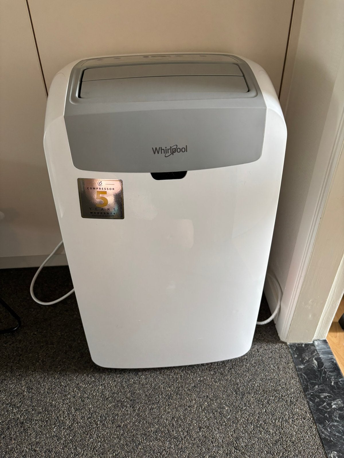 Whirlpool Mobiele Airco, Elektronische apparatuur, Airco's, Ophalen, Zo goed als nieuw, Mobiele airco