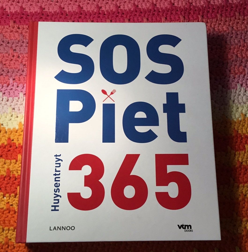 Piet Huysentruyt - SOS Piet 365, Boeken, Ophalen of Verzenden, Piet Huysentruyt; Frank Smedts