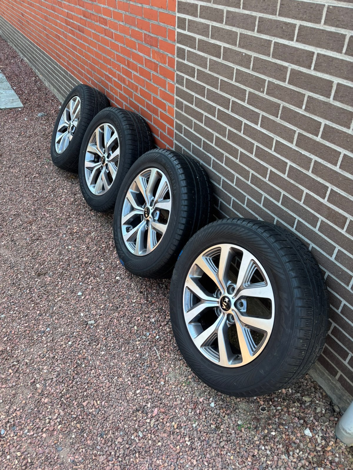 Pneus d'hiver Yokohama 225/60R17 99H, Pneus et Jantes, Pneus hiver, Véhicule de tourisme, 17 pouces