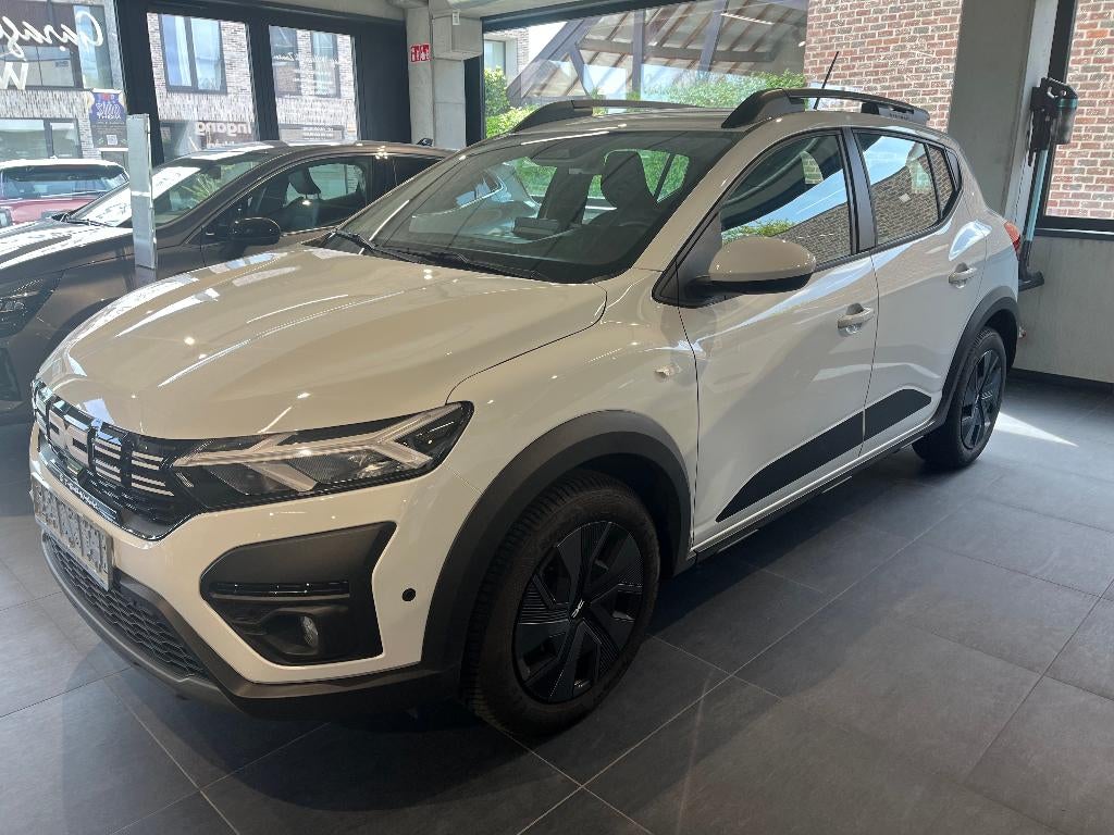 Dacia Sandero Stepway Automaat, Auto's, Testrit aan huis, Stof, 139 g/km, USB