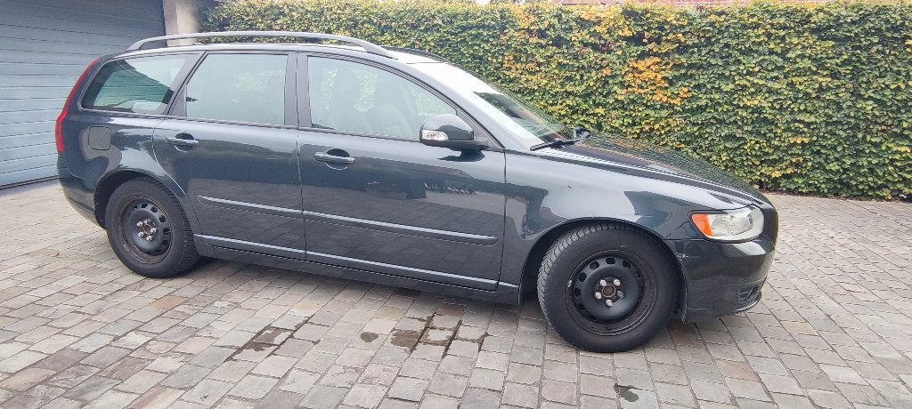 Volvo V50, Auto's, Voorwielaandrijving, Euro 5, Zwart, 4 cilinders