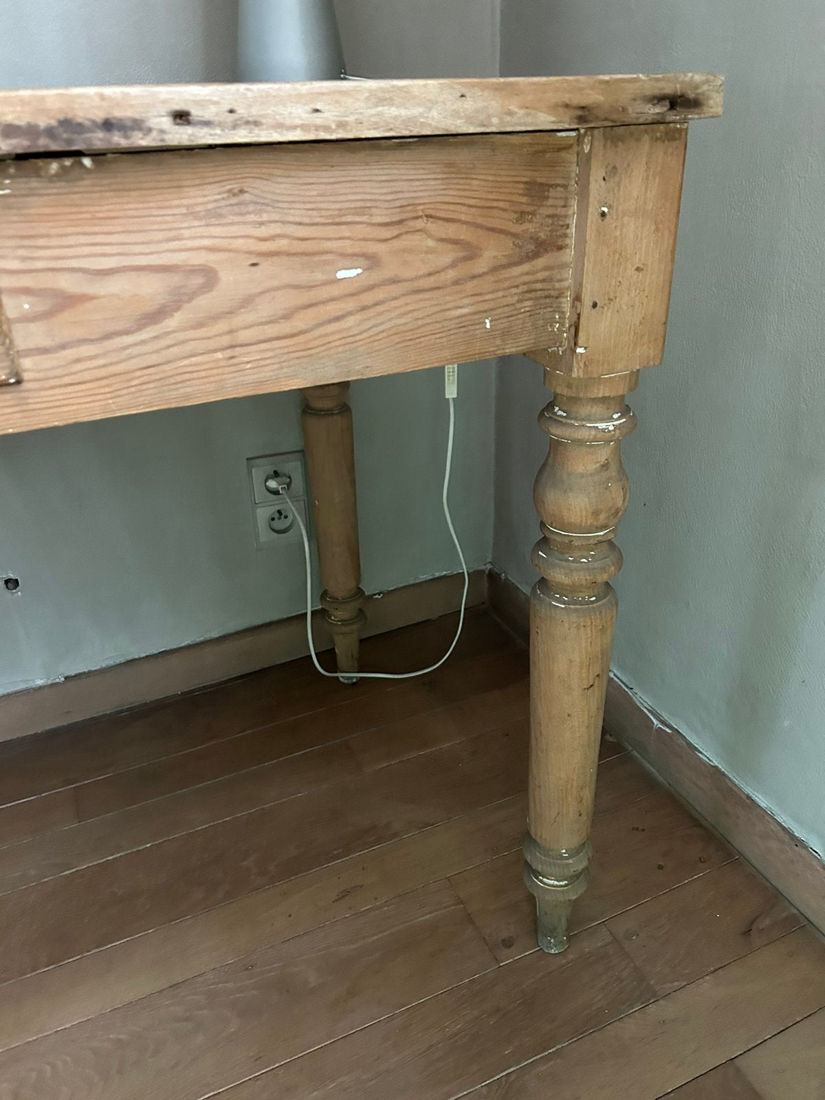 Ancienne table en pin, Enlèvement