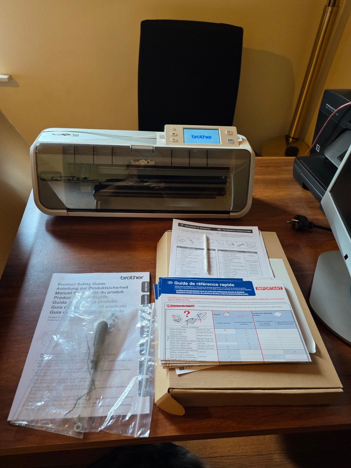 Brother ScanNCut CM300-scanner, Computers en Software, Scanners, Ophalen