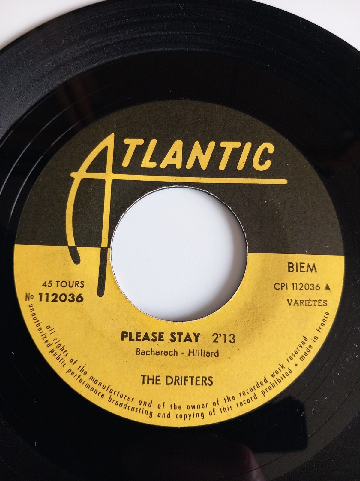 THE DRIFTERS. PLEASE STAY. POPCORN 45 T