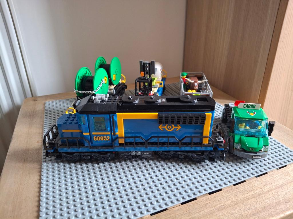 Lego - 60052 - Cargo Train, Kinderen en Baby's, Speelgoed | Duplo en Lego, Compleet, City, Lego, Ophalen of Verzenden