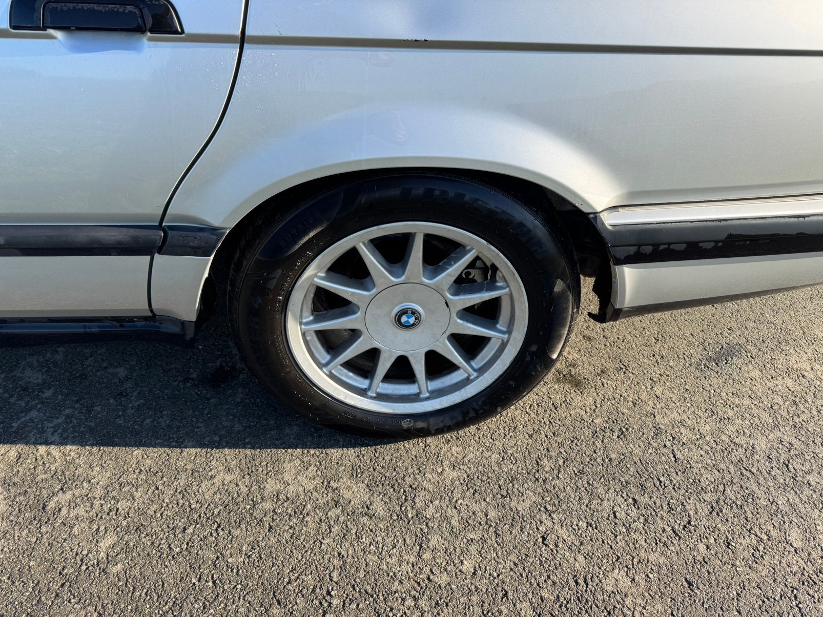 Bmw 735i 1990, foto 5