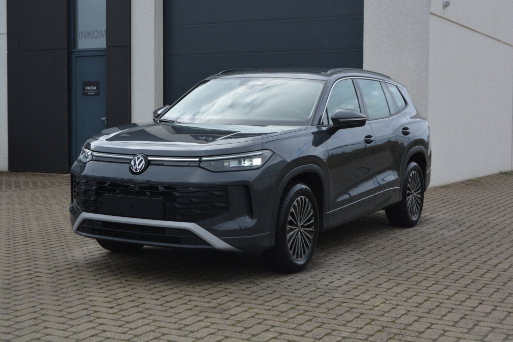 Volkswagen Tayron 1.5eTSI mHEV 7 plaats/Navi/360/Trekhaak, Autos, 144 g/km, Argent ou Gris, Achat, Entreprise