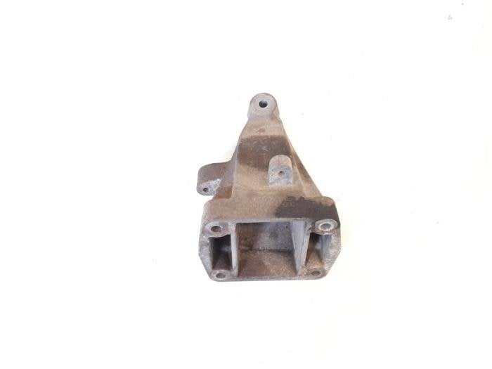 Support moteur d'un Mercedes Sprinter, 3 mois de garantie, Utilisé, -, -