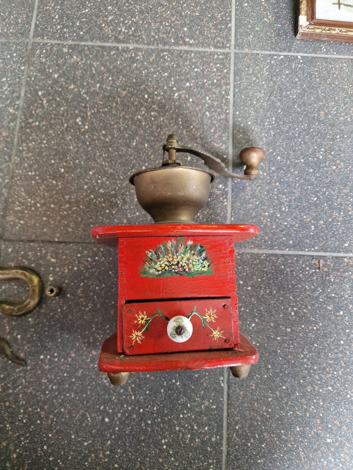 Oude koffiemolen, Antiek en Kunst, Antiek | Keukengerei, Ophalen