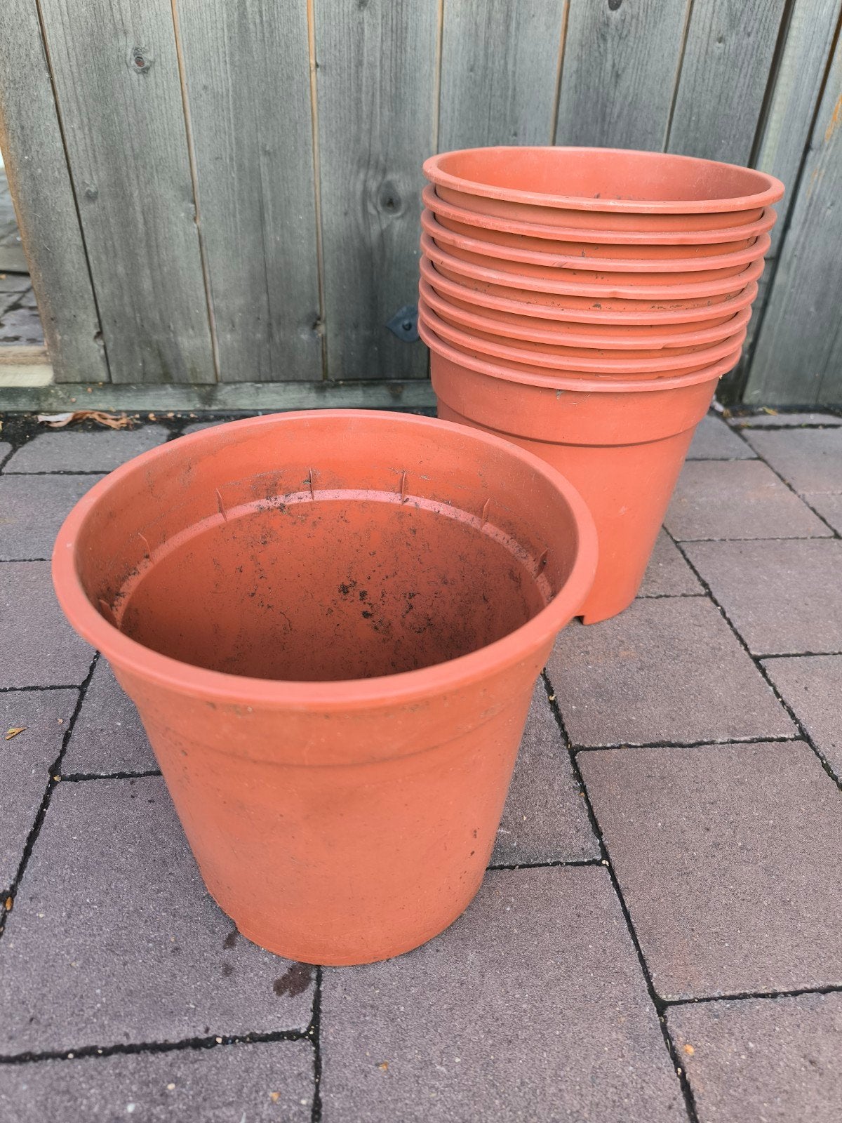 9 bloempotten, Ophalen, Kunststof, Gebruikt, Minder dan 30 cm