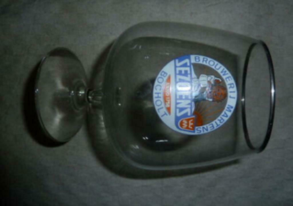 #C bier glas SEZOENS Anno 1758 Brouwerij Martens - Bocholt, Enlèvement ou Envoi, Utilisé, Verre à bière