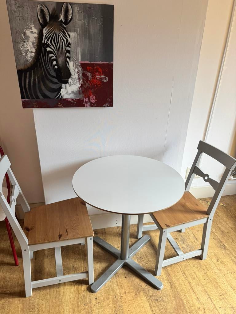 Ronde tafel met 2 stoelen – ideaal voor keuken, Ophalen, Gebruikt