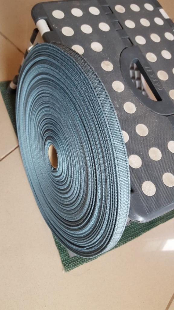 overschot van rolluiklint 14 mm van het originele sterkere, Doe-het-zelf en Bouw, Ophalen of Verzenden, Nieuw, Bruin