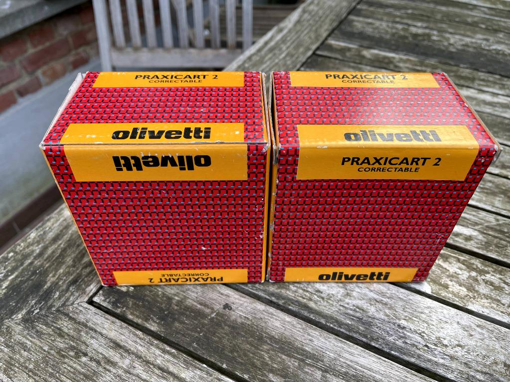 Machine à écrire électronique Vintage Olivetti ET Compact 60, Enlèvement, Comme neuf