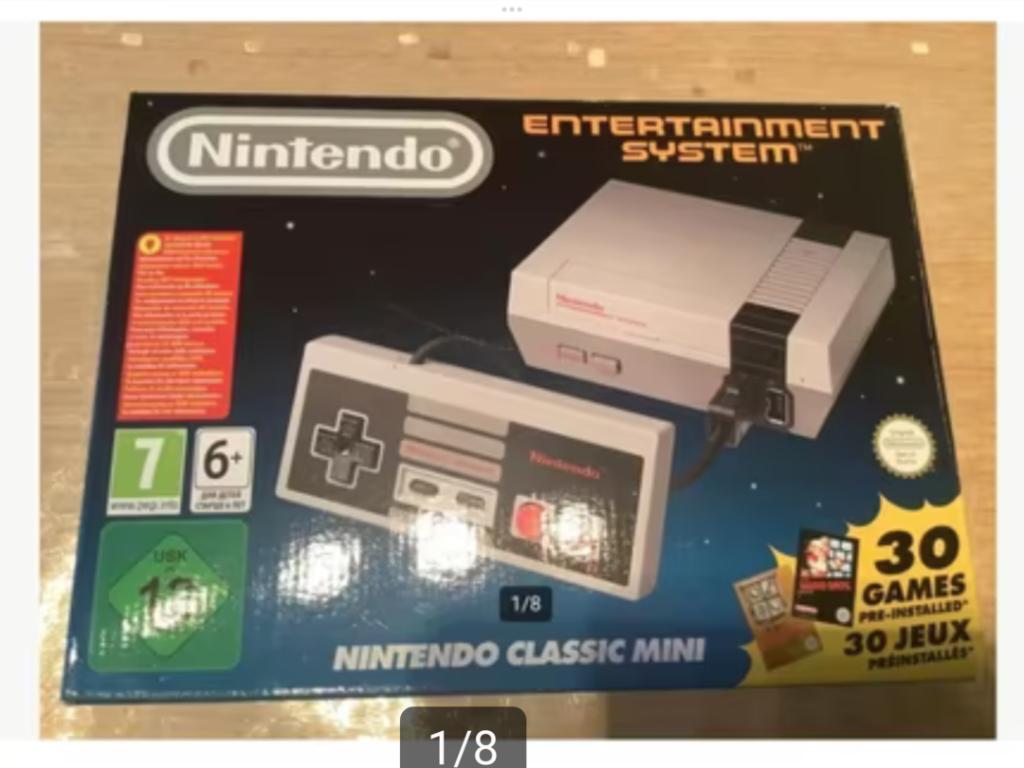 À vendre Nintendo Classic Mini - NES neuve jamais ouverte, Games en Spelcomputers, Ophalen, Nieuw, Met 2 controllers