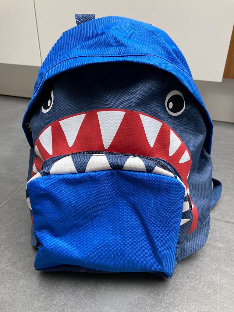 252: kleuter rugzak 2 vakken Haai NIEUW, Nieuw, Ophalen of Verzenden, 30 tot 40 cm, Minder dan 30 cm