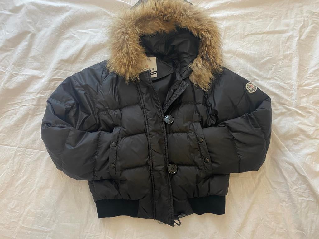 Moncler jacket, Ophalen of Verzenden, Zo goed als nieuw, Maat 46 (S) of kleiner, Bruin