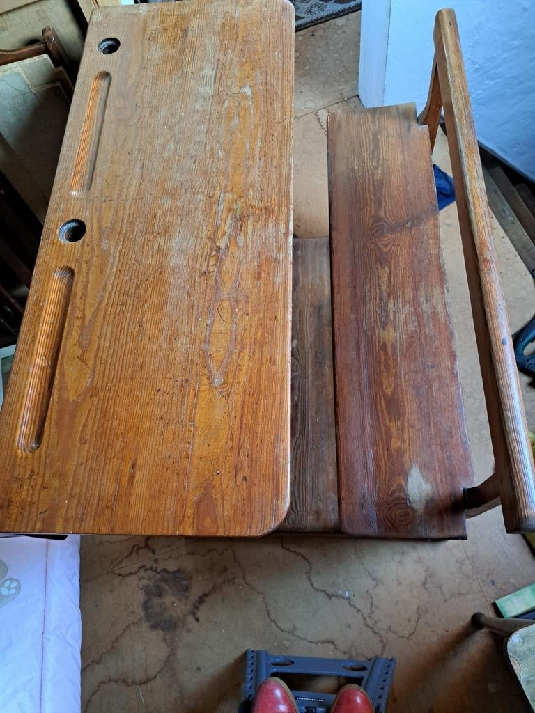 Ancien  bureau, Enlèvement