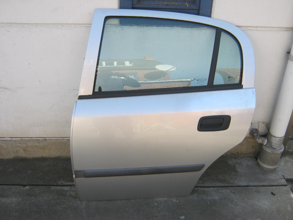 pièces pour opel astra g 1.7dti 2003, Enlèvement ou Envoi, Utilisé, Opel, Porte