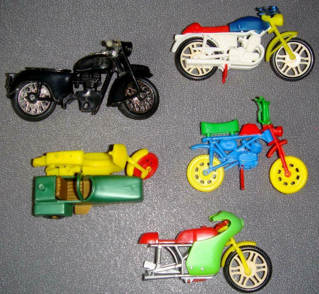 5 motos miniatures "vintage" en matière plastique, Enlèvement ou Envoi, Utilisé