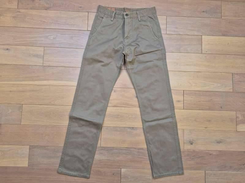 beige broek Dockers Slim Tapered maat 29-32 NIEUW, Neuf, Enlèvement ou Envoi, Beige, Autres tailles