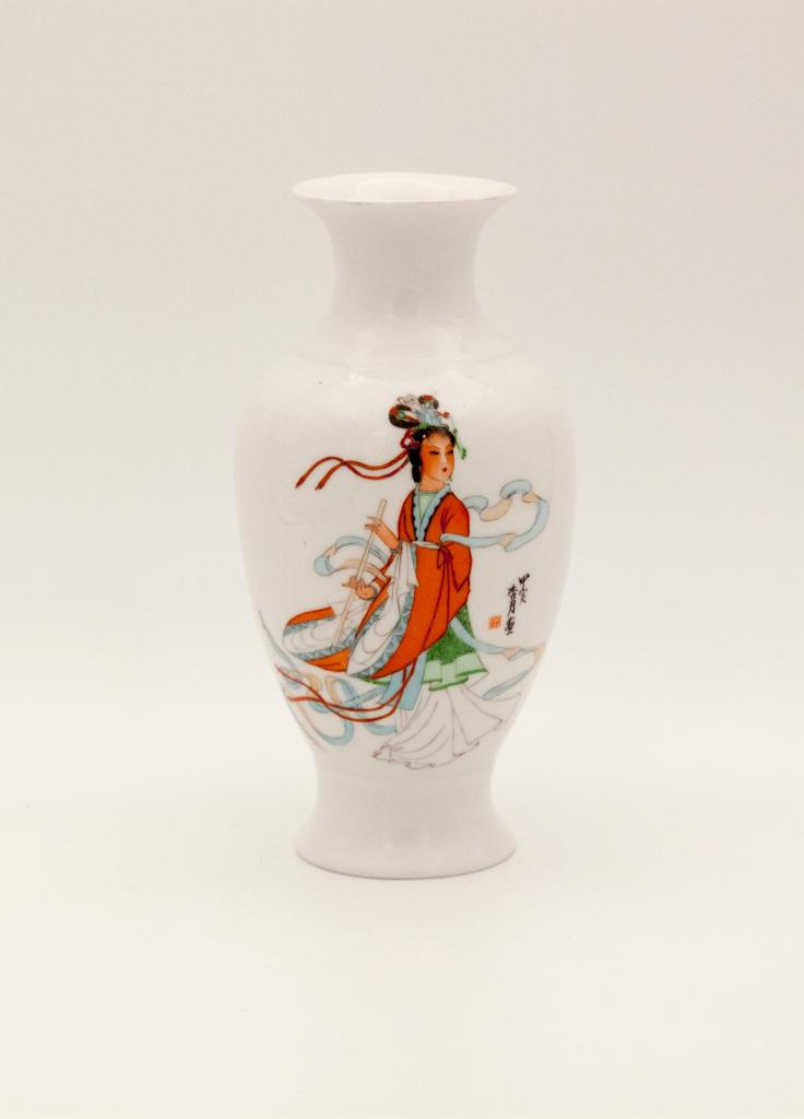 Chinese vaas met dansende geisha – porselein, Ophalen of Verzenden