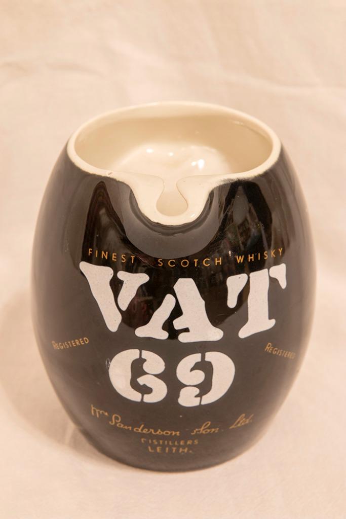 VAT 69 whisky waterkan, Enlèvement ou Envoi