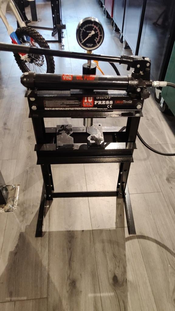 NOUVELLE presse d'atelier UltraToolz 10 tonnes, Enlèvement ou Envoi, Neuf