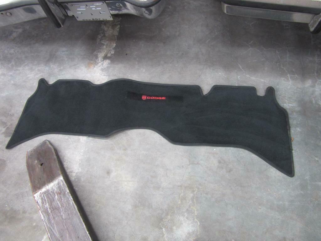 dodge ram vloermat, Auto-onderdelen, Interieur en Bekleding, Ophalen, Gebruikt, Amerikaanse onderdelen