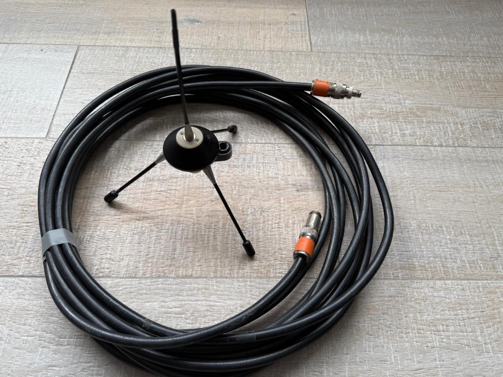 Sennheiser-antenne 140-960 MHz, Ophalen, Zo goed als nieuw, Overige typen, Draadloos