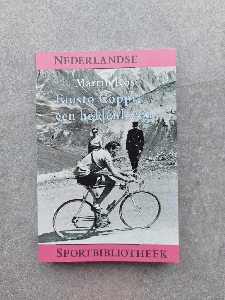 Fausto Coppi, een heldenleven, Enlèvement ou Envoi, Comme neuf, Course à pied et Cyclisme, Martin Ros