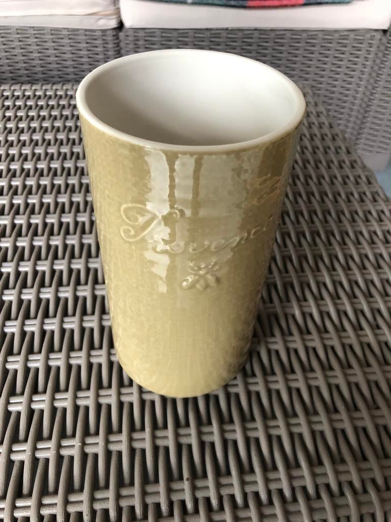 Vase, Enlèvement, Comme neuf
