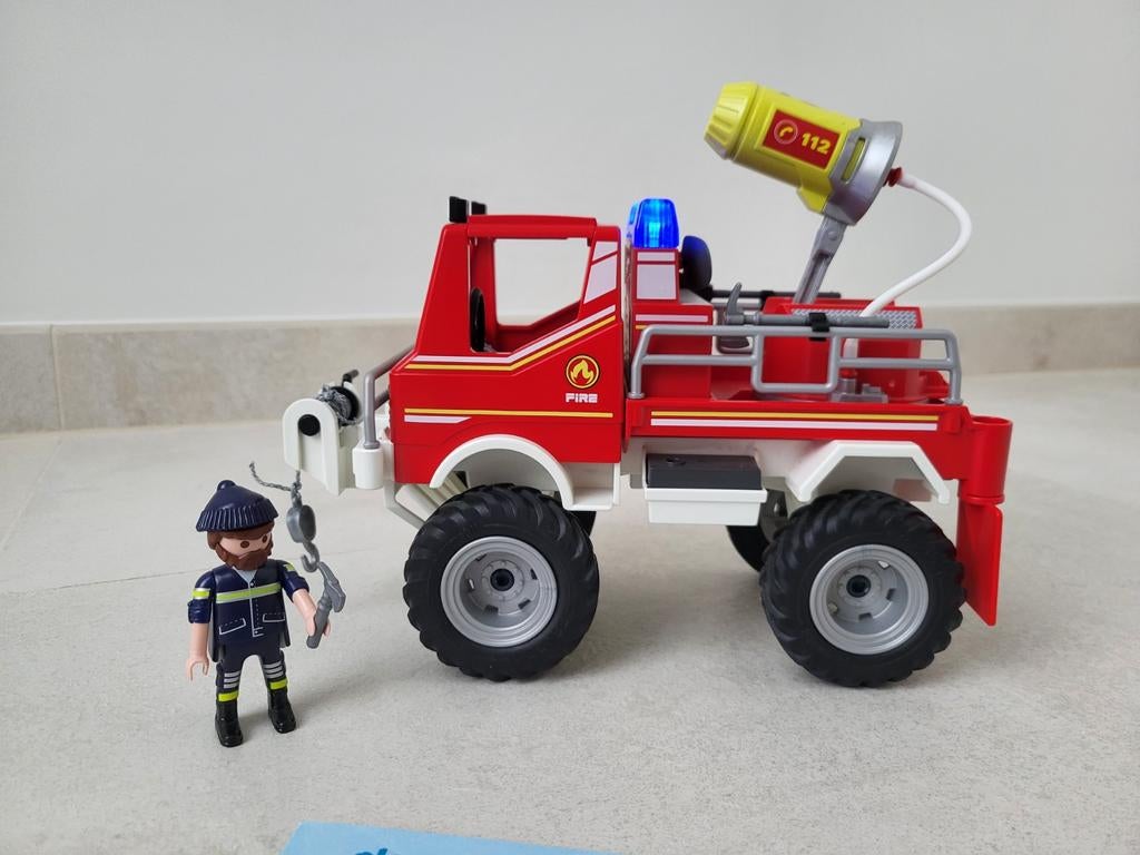 9466 Brandweer terreinwagen met waterkanon, Ophalen of Verzenden
