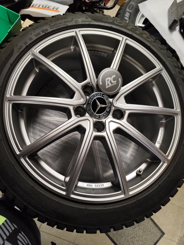 4 Jantes hiver Rc design neuves + pneu hiver Pirelli neufs !, Enlèvement, Pneu(s)