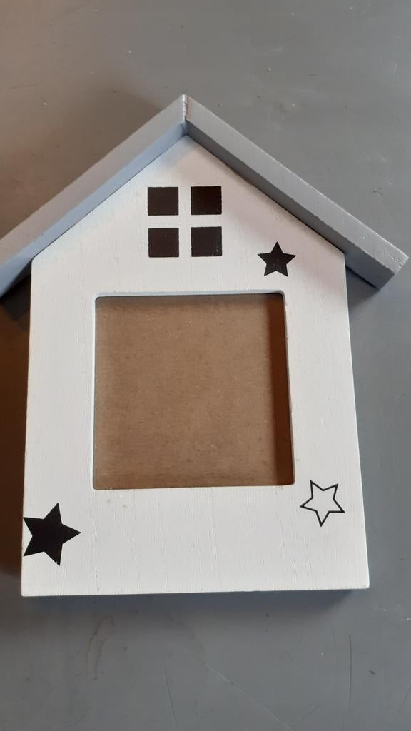 Cadre forme maison, Enlèvement ou Envoi, Utilisé, Bois