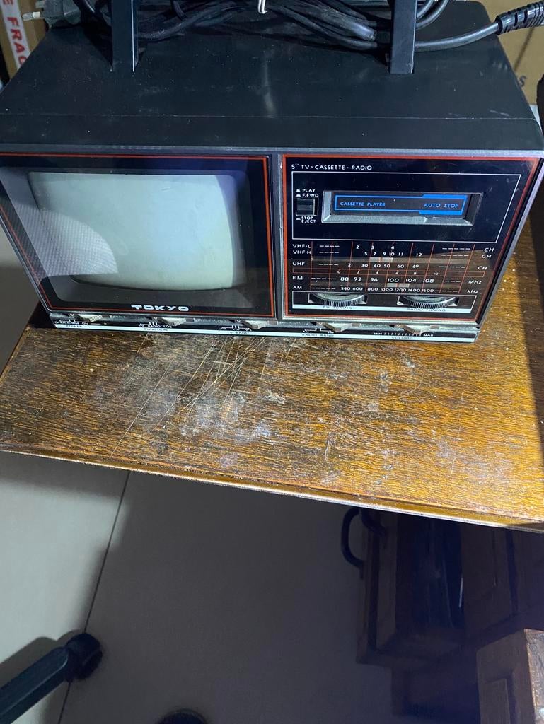 Gecombineerde tv, radio, cassette uit Tokyo 1985, Ophalen of Verzenden
